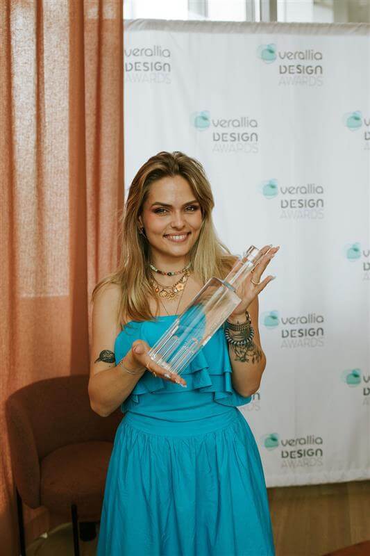 eff7cca1-3f99-4680-88bc-89c309f331f2